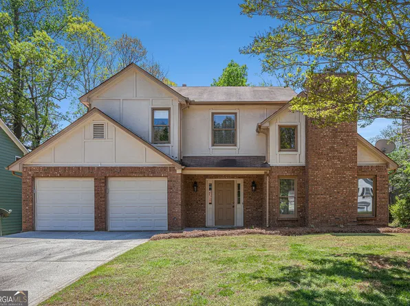 10925 Pinehigh Dr, Alpharetta, GA 30022