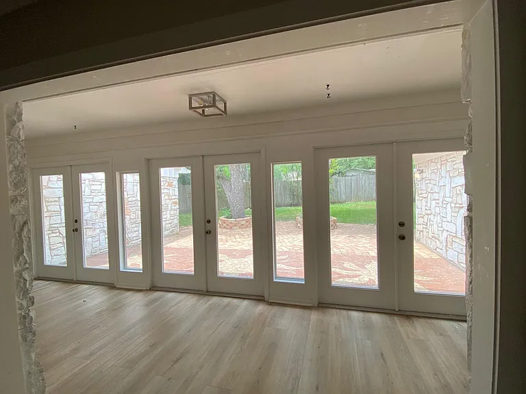 8708 Azalea Trl — Photo 6