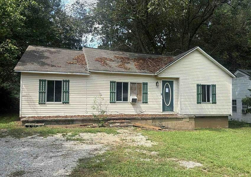 1st image of 268 White St