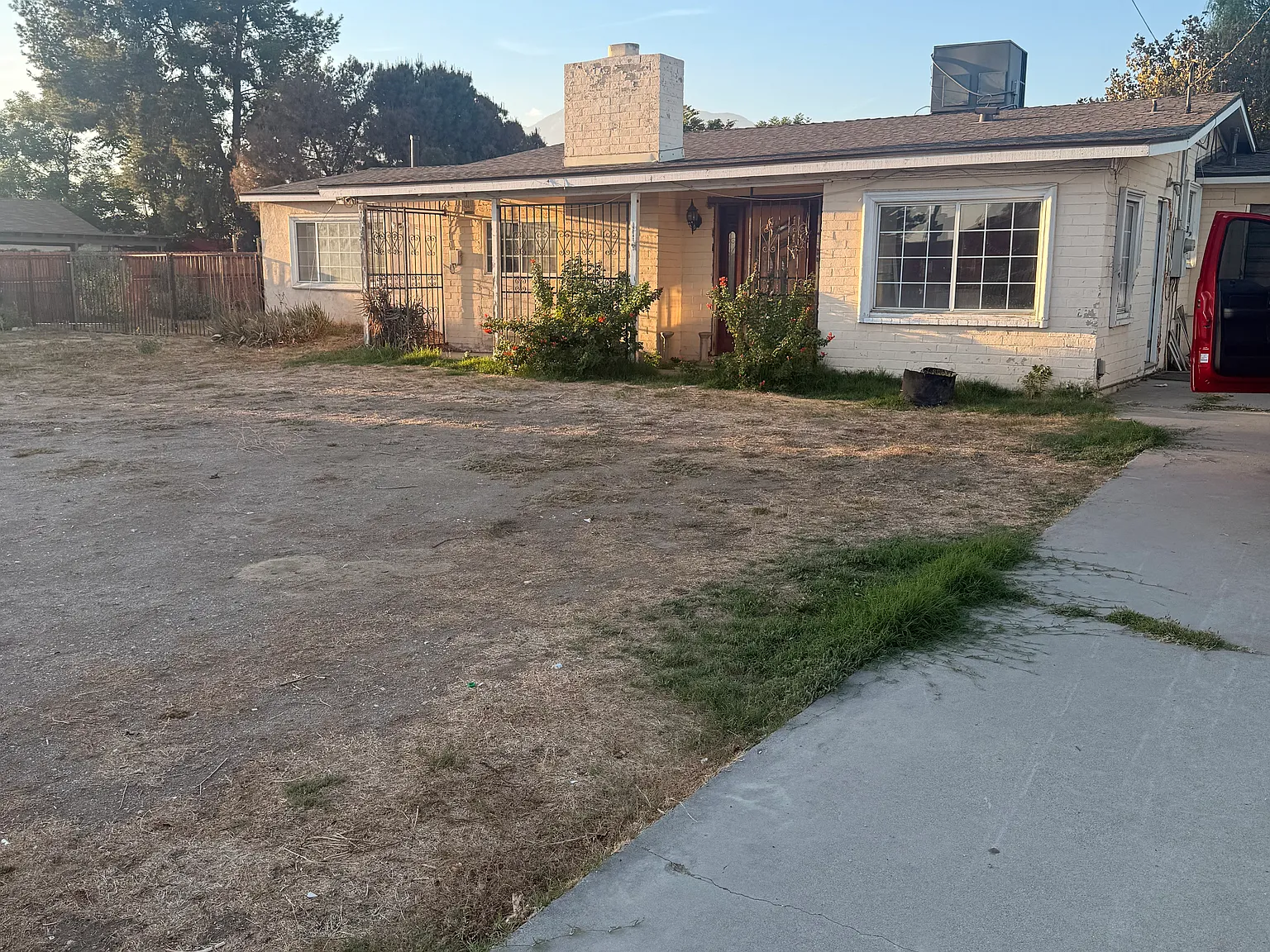3 bed, 1558 sqft, $3,000 — Photo 2