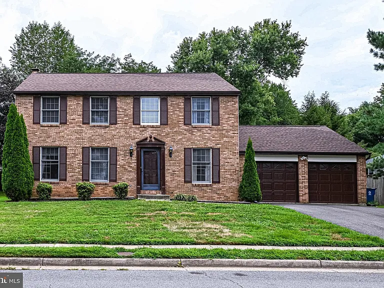 3381 Monarch Ln — Photo 5