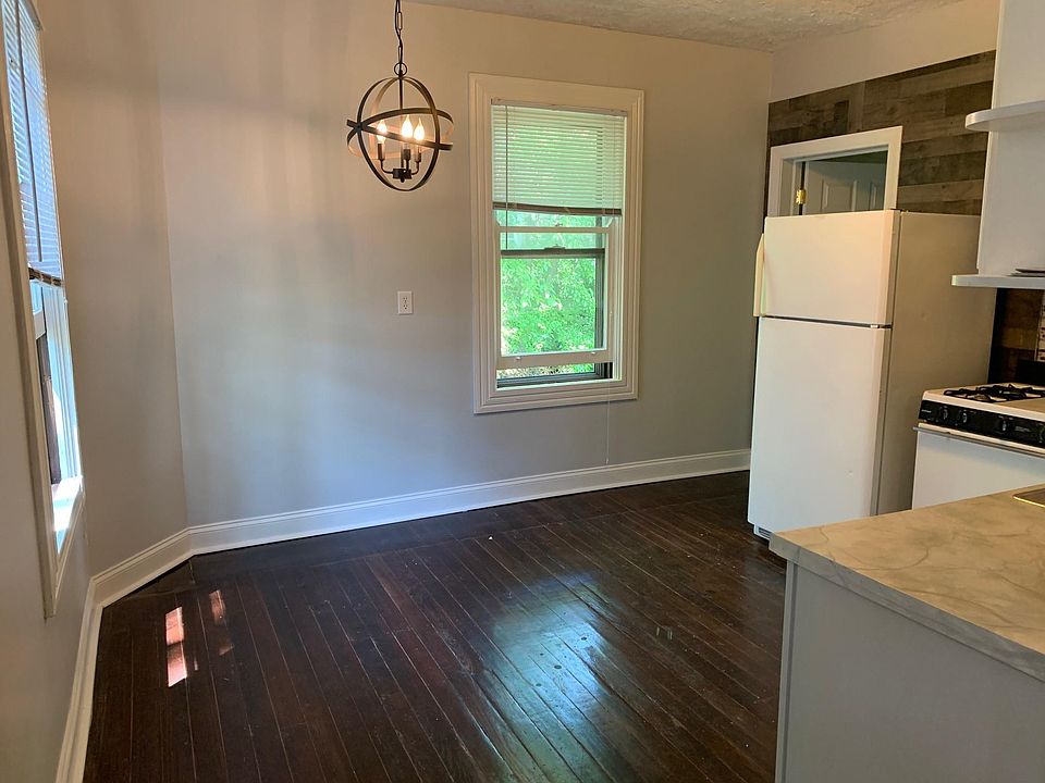 1st image of 2372 Harper Ave #2