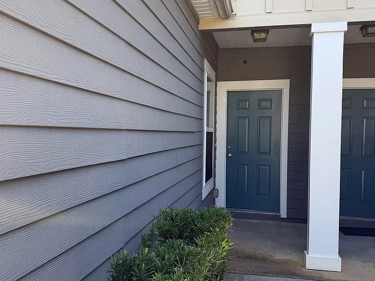 229 Whitland Way — Photo 2