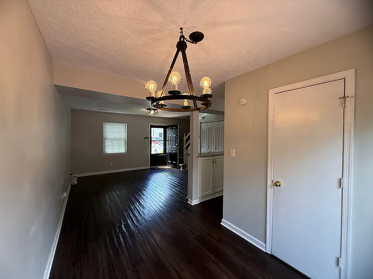 94 Countryplace Ln — Photo 12