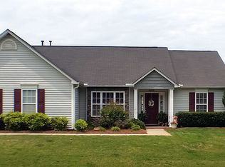 4668 Carlton Ct, Walkertown, NC 27051