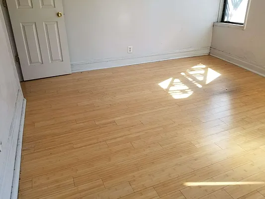 Rented by Dorit Avidar, LREB | media 14