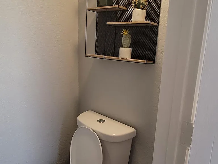 21250 Laguna Rd #5 — Photo 11