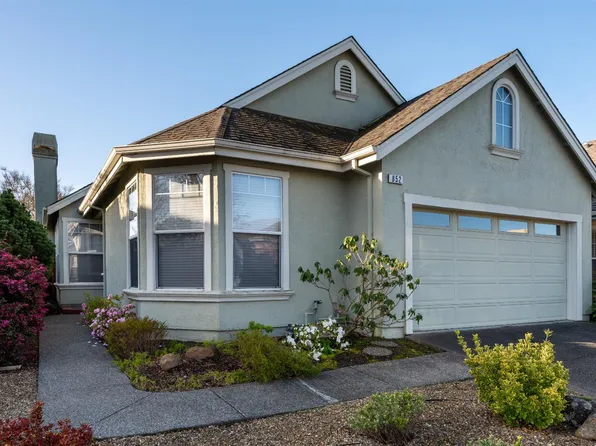 852 Patti Page Court, Windsor, CA 95492