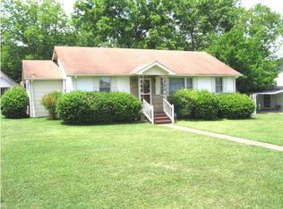 2015 Myrtle Ave, East Ridge, TN 37412