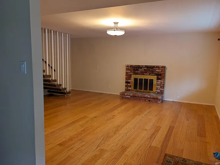 374 Torino Dr — Photo 29