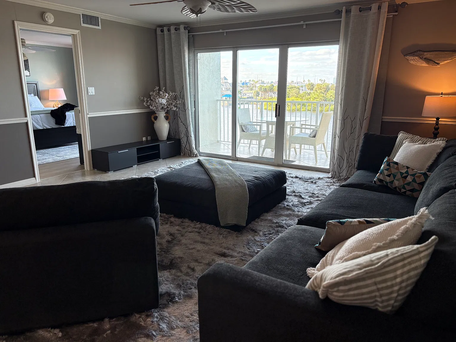 2 bed, 1512 sqft, $2,500 — Photo 3