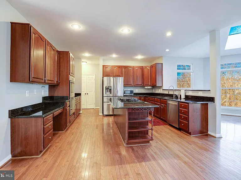 43258 Meadowood Ct — Photo 8