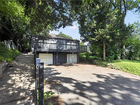 4th image of 8155 Holmes Rd
