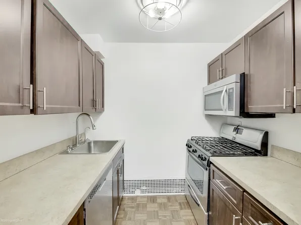 153 East 87th Street image 10 of 17