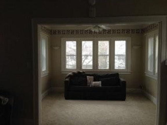 3rd image of 1222 Hathaway Ave #2