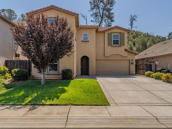 2nd image of 710 Clover Dr