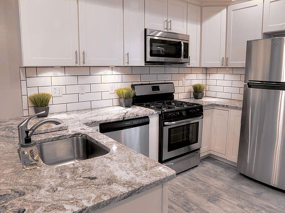 Luxury Finishes in Kitchen