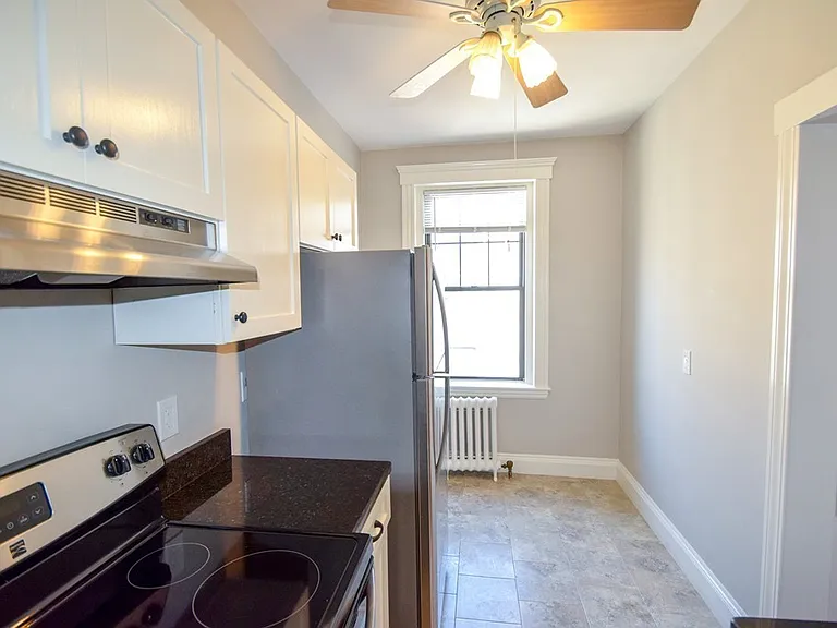 6 Sutherland Rd #51 — Photo 8