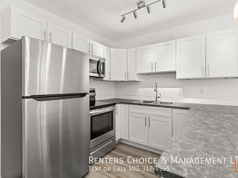 2801 Dunmore Rd SE #2 — Photo 6
