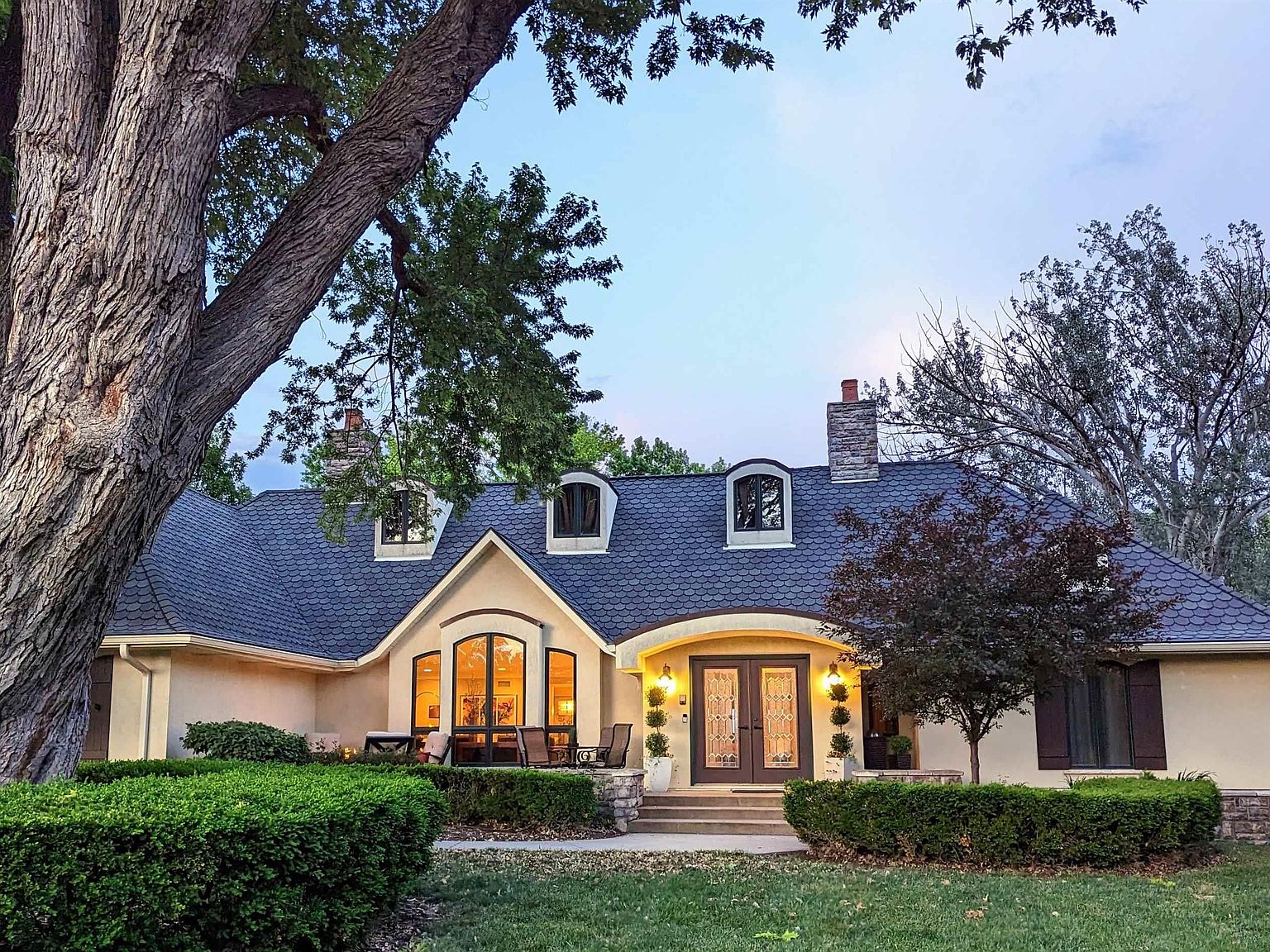 219 S 94th St, Omaha, NE 68114 Zillow