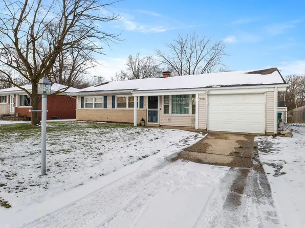 424 W 66th Pl, Merrillville, IN 46410