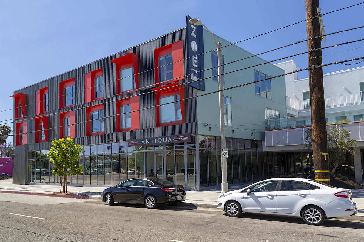 Zoe Lofts — Photo 1