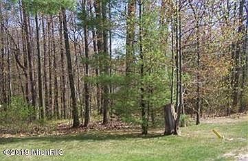 1st image of 520 Woodbridge Cir