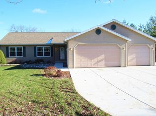 N6198 Jefferson Rd, Johnson Creek, WI 53038