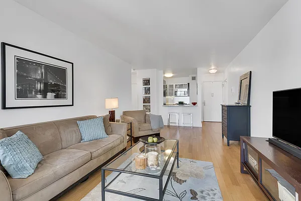 Sold by Compass | media 3