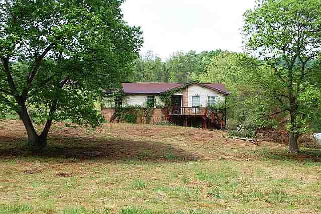 2nd image of 131 Melrose Dr