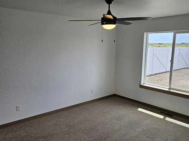 8982 W Disc Ave — Photo 33