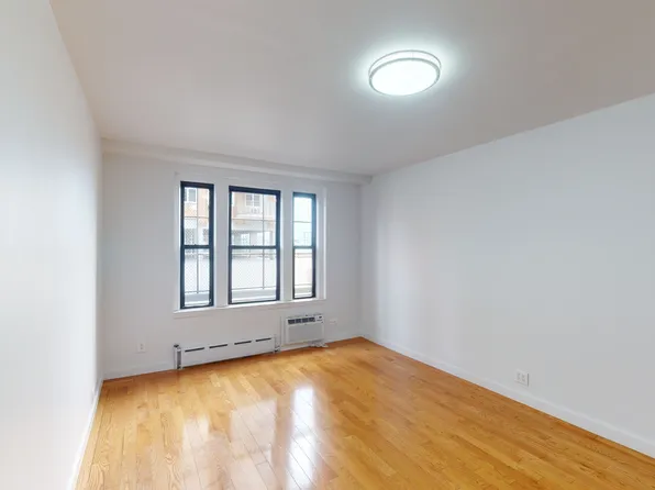 3145 Brighton 4th Street image 1 of 24