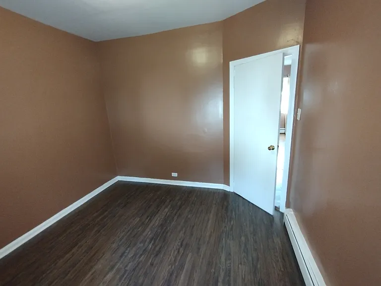 1478 E 93rd St #1 — Photo 24
