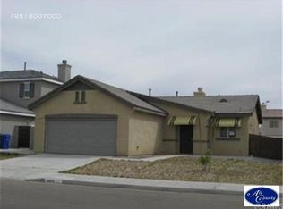 14170 Round Up Rd, Victorville, CA 92394