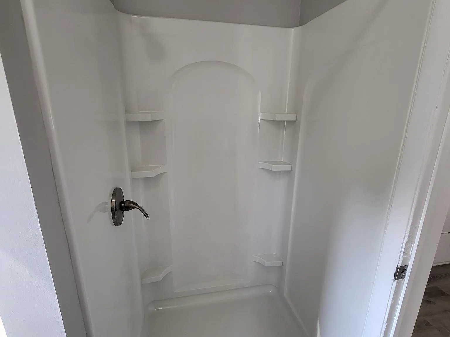 3 bed, $1,700 — Photo 2