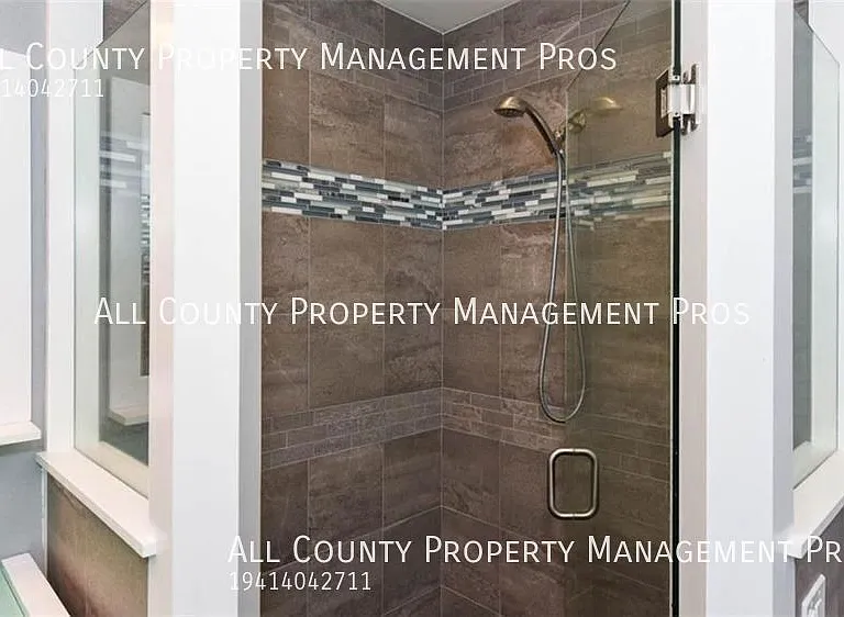 5518 Shady Brook Trl — Photo 27