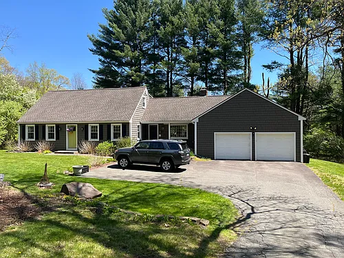 16 Berta Ln Photo 1