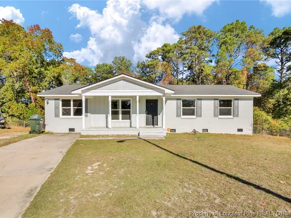 541 Nottingham Dr, Fayetteville, NC 28311