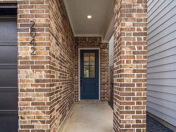 2nd image of 2042 W Tidwell Rd