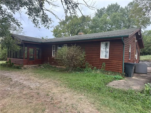 356 County Road 211, Eureka Springs, AR 72632