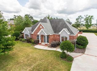 4884 W Shoals Creek Dr, Lake Charles, LA 70605
