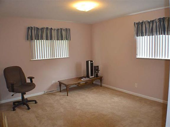 5th image of 1604 Cumberland Ave