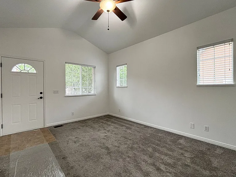 13545 S Villa Rosa Way — Photo 2