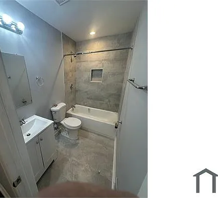 2441 Shirley Ave — Photo 7