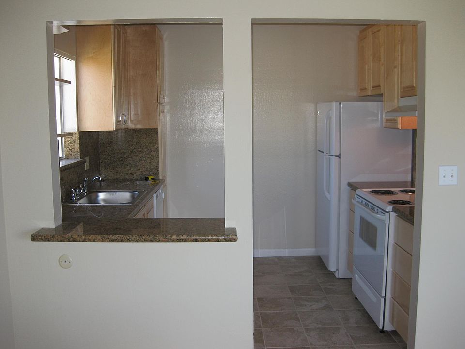 1st image of 2213 Hastings Dr #67