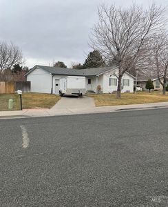 1166 Starfire St, Twin Falls, ID, 83301