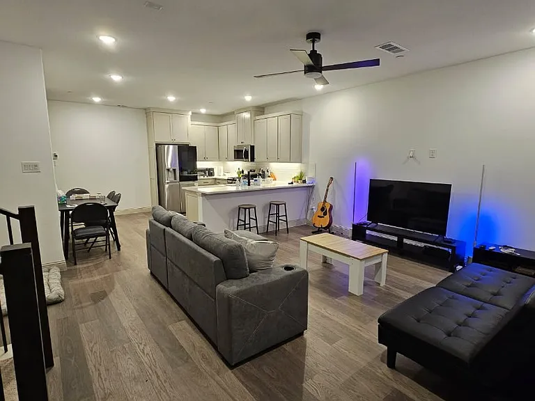 4336 Hopewell St — Photo 5