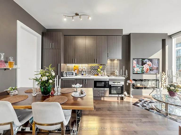 39 Queens Quay E #830 — Photo 14