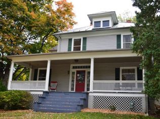 1739 Englewood Dr, Staunton, VA 24401