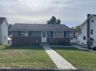 1517 25th Ave, Altoona, PA